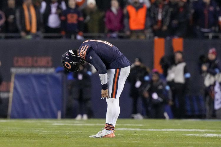 Williams, Woolen lead way as Seahawks beat Bears 6-3 to boost playoff hopes