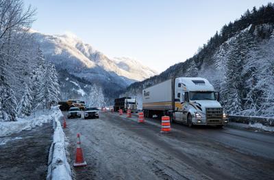 Highway closure, heavy ferry traffic hinders B.C. holiday travellers