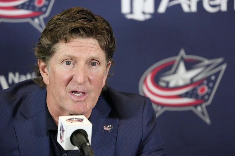 Edmonton Oilers name Mike Babcock as head coach after hire cleared by NHL
