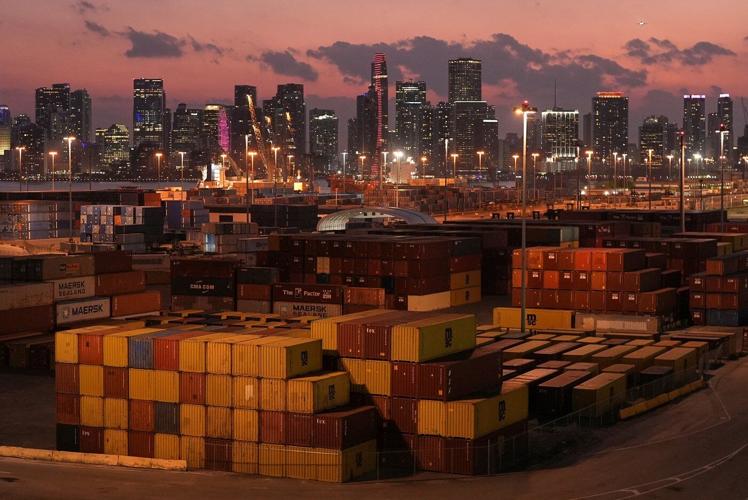Nations preserve a plan to adopt a global fee on shipping emissions, but keep their options open