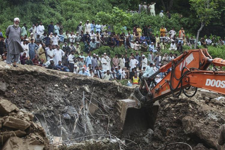 Pakistan issues flood alert for southern districts as rescuers search for missing in the northwest