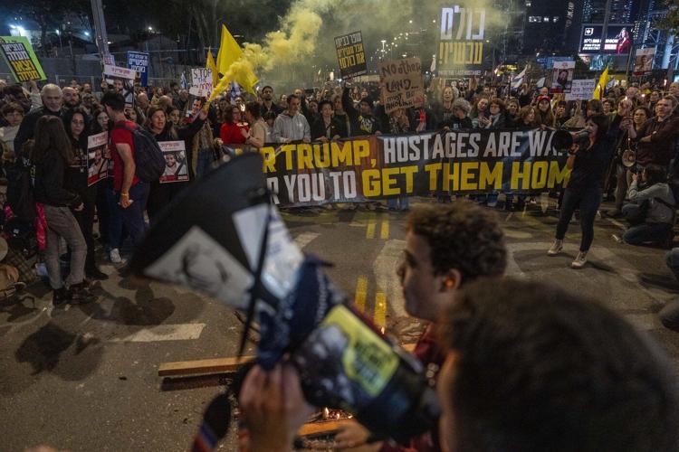 Israel will send a delegation to Qatar to try to 'advance' ceasefire negotiations