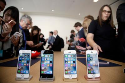 Some iPhone owners could get up to $95 payment after Apple agrees to settle case for $250 million