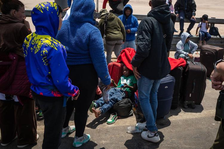 Peru to declare a state of emergency as migrants leaving Chile trigger backlash