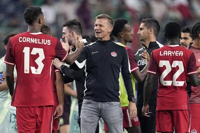 Canada invites Manchester United teenager to take part in camp as training player