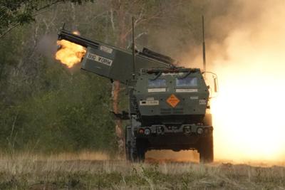 U.S. secures contract to sell artillery rocket systems to Canada: Pentagon
