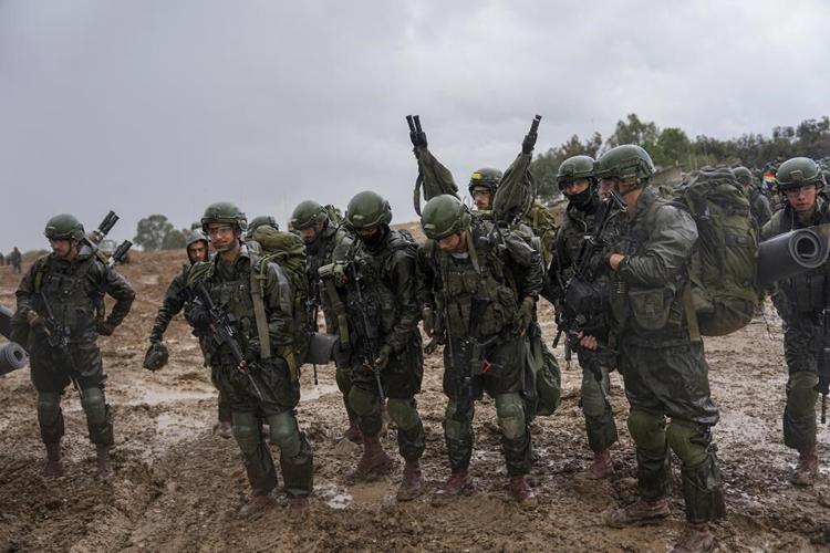 9 Israeli soldiers killed in Gaza City ambush in sign that Hamas resistance is still strong
