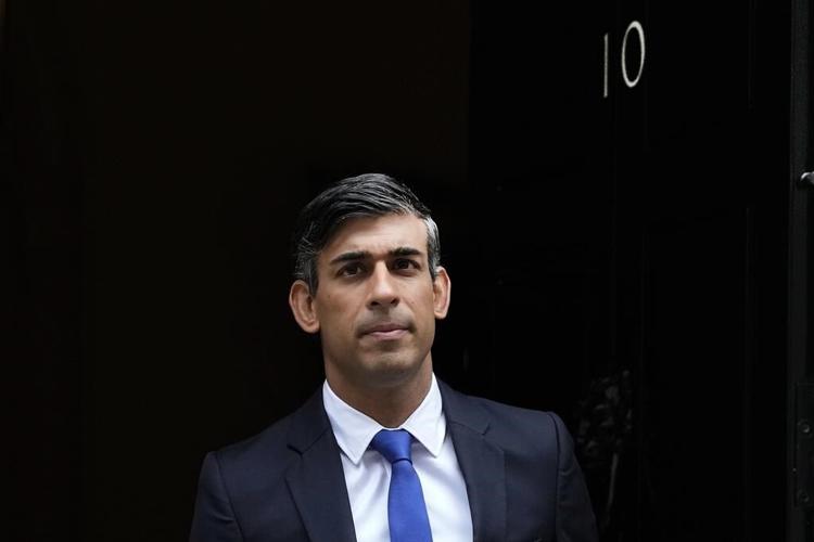 British leader Rishi Sunak marks a year in office with little to celebrate