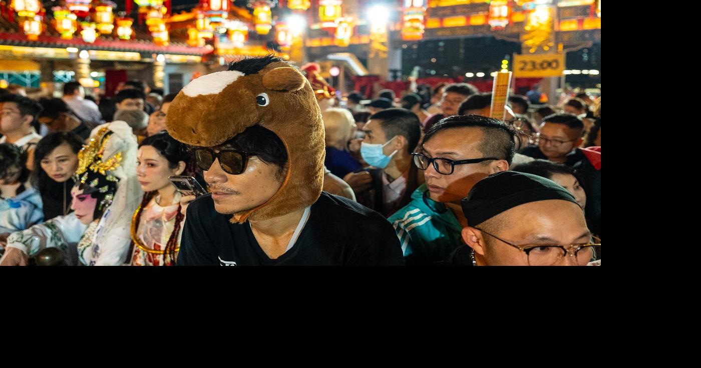 Photos of Lunar New Year celebrations for the Year of the Horse | World ...