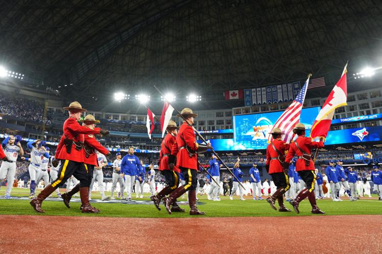 Photo-Gallery-BBO-World-Series-Game-One-7