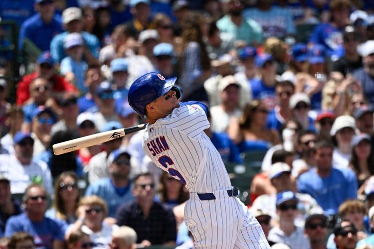 Okamoto hits a 3-run homer as the Blue Jays rally past the Cubs 8-6