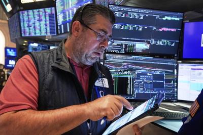 S&P/TSX composite up in late-morning trading, U.S. markets also climb