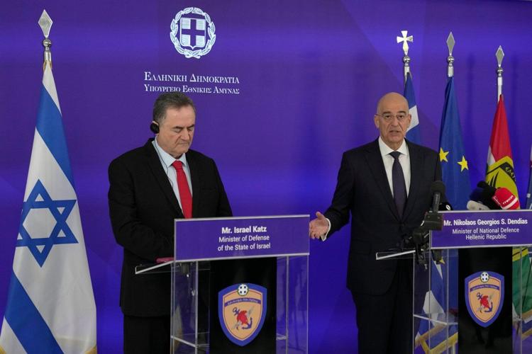 Israel will aid Greece in countering military drone swarms