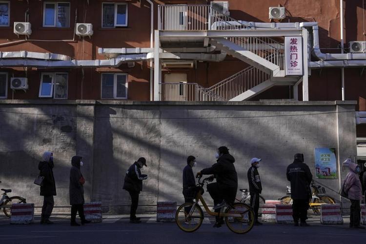 Facing COVID surge, China expanding hospitals, ICUs