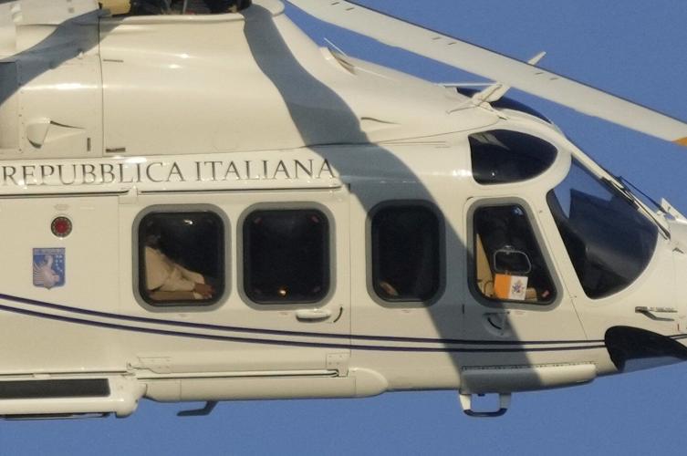 Pope thrills hundreds of thousands of young Catholics at Holy Year youth festival