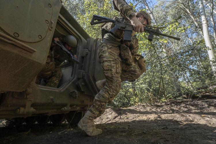 Ukraine aims to expand its weapons industry to deter Russia and help allies