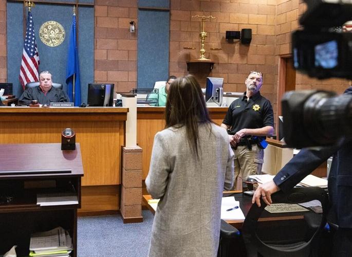 Bail $300K for former 'Dances With Wolves' actor in sex case