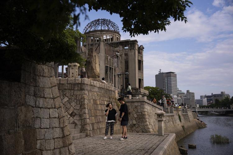 The grandchildren of 2 men who experienced both A-bomb attacks 80 years ago now work for peace