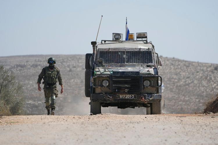 Israeli settlers attack two Palestinian villages in the West Bank