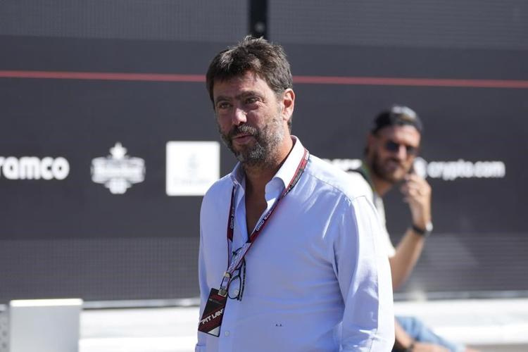 Juventus hit with 15-point penalty for false accounting