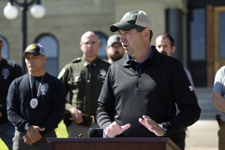 Former US soldier suspected of killing 4 in Montana remains at large