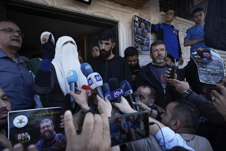 Prominent Palestinian hunger striker dies in Israeli custody