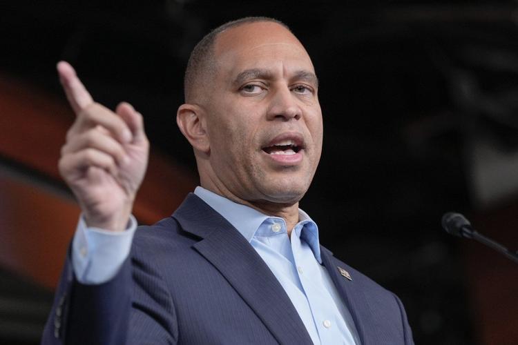 Uncertainty over federal food aid deepens as the shutdown fight reaches a crisis point