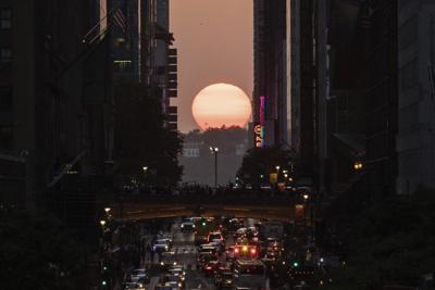 What is Manhattanhenge and when can you see it?