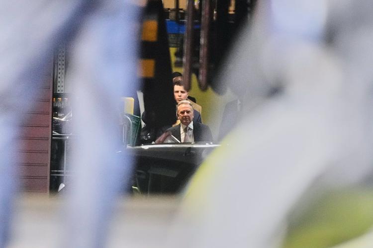 European leaders expected to cement support for Ukraine amid US pressure to accept peace deal