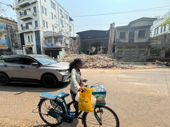 Myanmar's military declares a ceasefire to ease quake relief as deaths pass 3,000