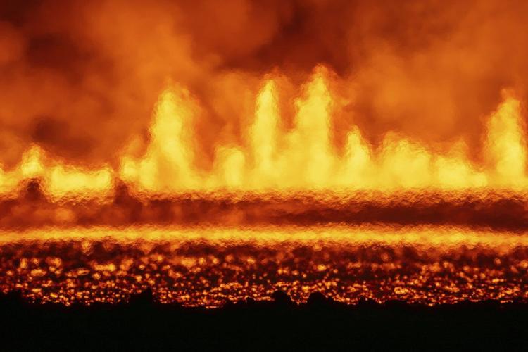 Volcano on Iceland's Reykjanes Peninsula erupts for the 7th time in a year