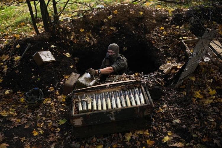 Ukrainian deminers remove deadly threats to civilians