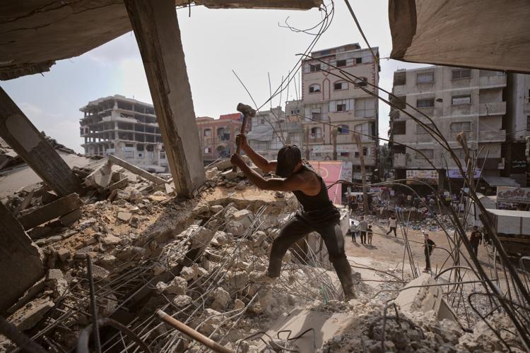 Top US commander visits aircraft carrier, Gaza talks in Egypt and other Mideast news