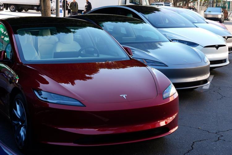 SpaceX's IPO is set to be the biggest ever and could make Elon Musk a trillionaire