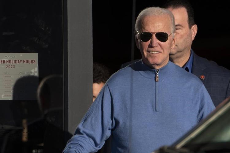 The Bidens are getting an early start on the Thanksgiving week by having dinner with service members
