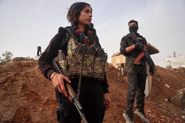 Syria's interior ministry forces enter key city under deal with Kurdish-led SDF
