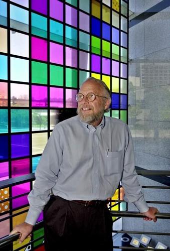 John Warnock, l'un des inventeurs derrière le PDF et Adobe Systems, décède à 82 ans