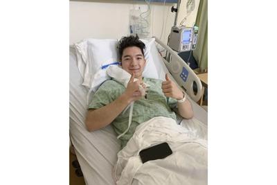 Army hockey player recovering after serious neck injury