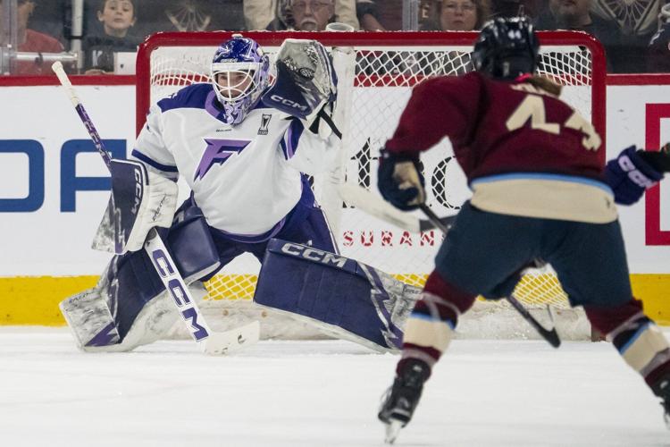 Poulin scores in third overtime as Victoire beat Frost 1-0 to tie PWHL series