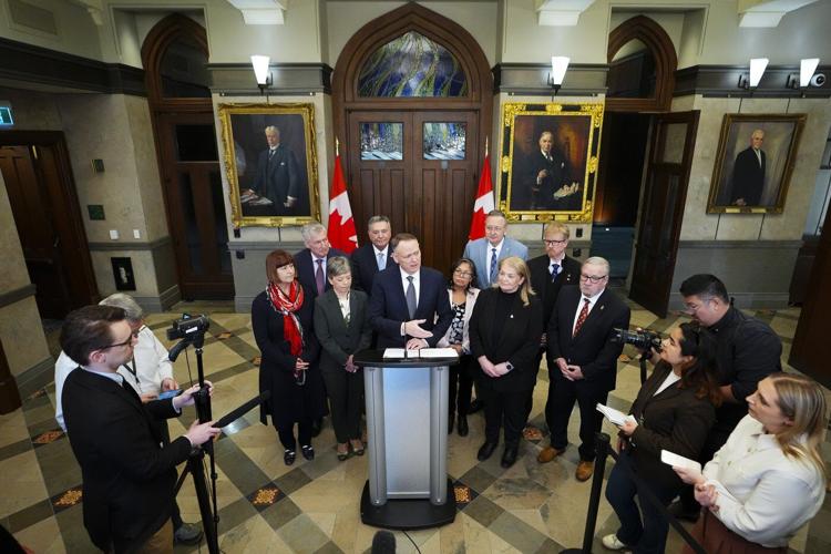 Military hits 30-year recruitment high but still falls short on key trades