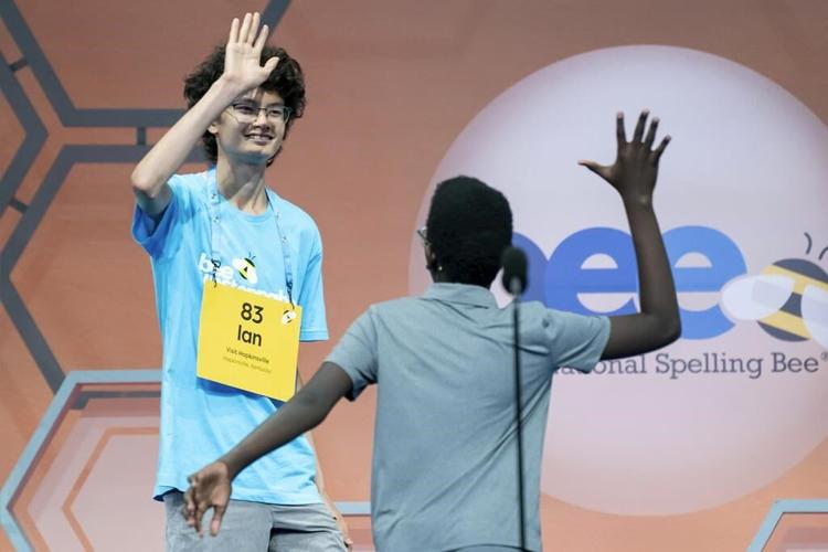 On spelling's saddest day, hyped ɫtv Spelling Bee competitors see their hopes dashed