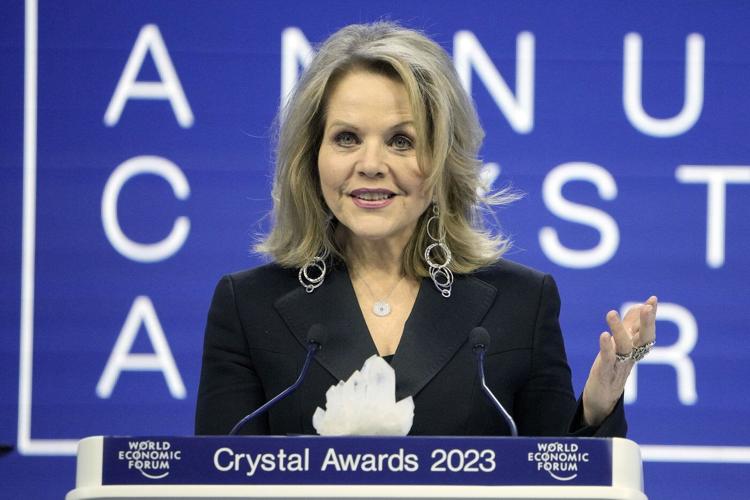 Renée Fleming to make directing debut at Aspen Festival this July in Mozart's 'Cosi fan tutte'