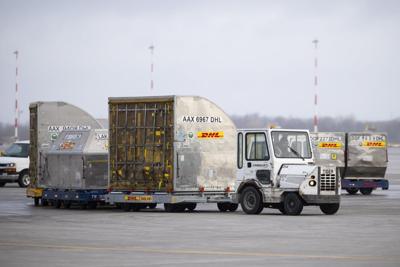 DHL Express Canada workers ratify new agreement, move to end strike and lockout
