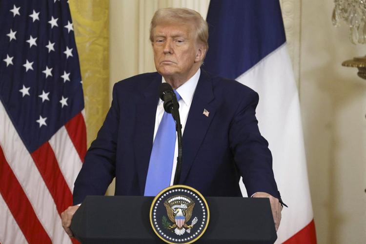 Trump expresses hope Russia's war in Ukraine is nearing an endgame as he meets with France's Macron