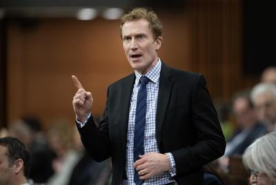 Toronto getting $143 million in federal funding for asylum seeker shelter support