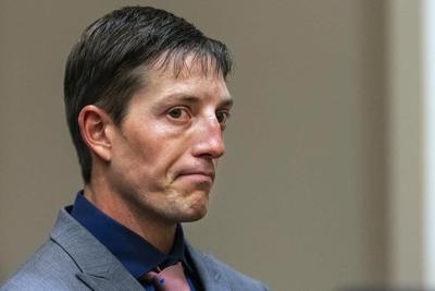 Michigan appeals court stands by ruling that ex-officer should be tried for murder