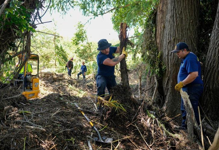 Timeline raises questions over how Texas officials handled warnings before the deadly July 4 flood
