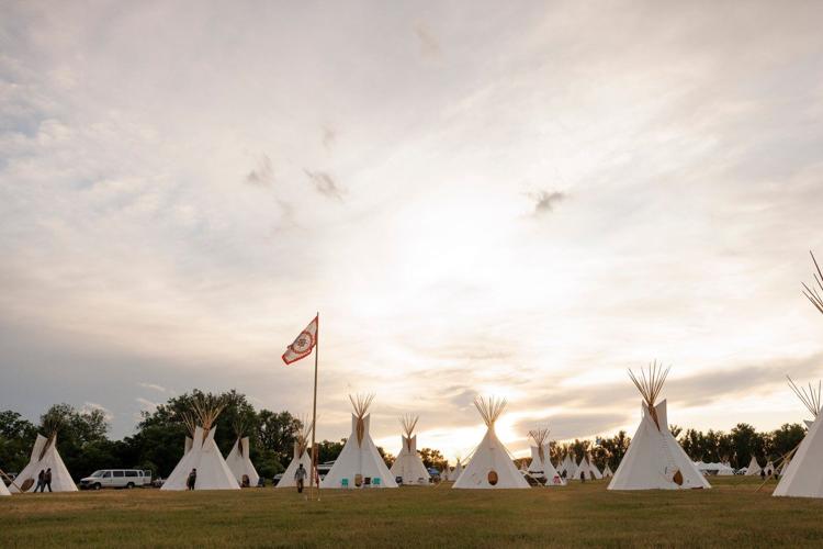 Native Americans commemorate victory at Little Bighorn with horse races, dance and song