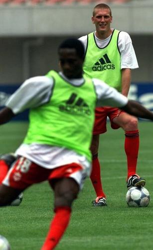 DeVos made history at 2000 Gold Cup, now hopes to see Canada men lift another cup