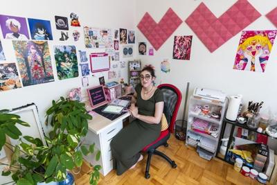 'Cash stuffing' offers path to savings with fresh take on an old budgeting trick